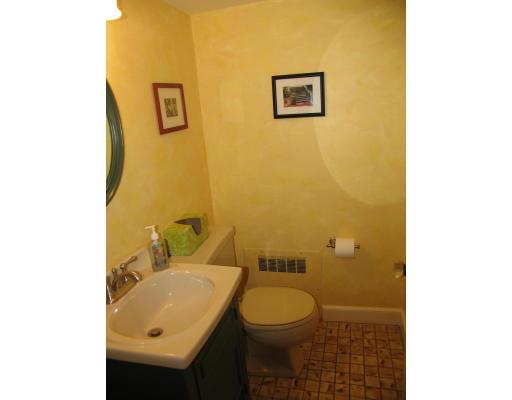 34 Edgewood Road Shrewsbury, MA 01545 - Photo 14 of 28 Gallery Image 14