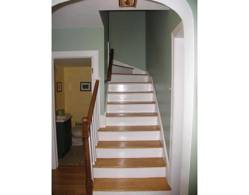 34 Edgewood Road Shrewsbury, MA 01545 - Photo 7 of 28 Gallery Image 7