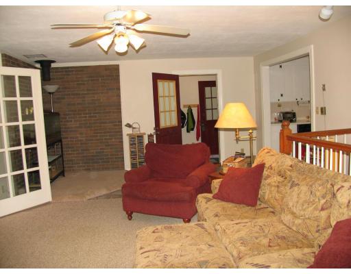 34 Edgewood Road Shrewsbury, MA 01545 - Photo 8 of 28 Gallery Image 8
