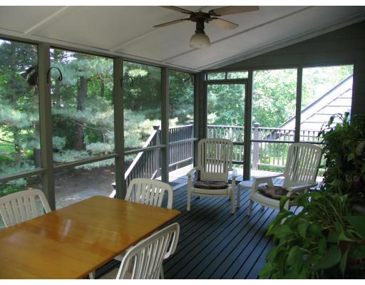 34 Edgewood Road Shrewsbury, MA 01545 - Photo 9 of 28 Gallery Image 9