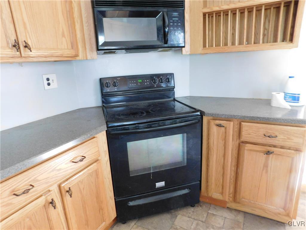 6314 Jacksonville Road Bath, PA 18014 - Photo 5 of 9 Gallery Image 5
