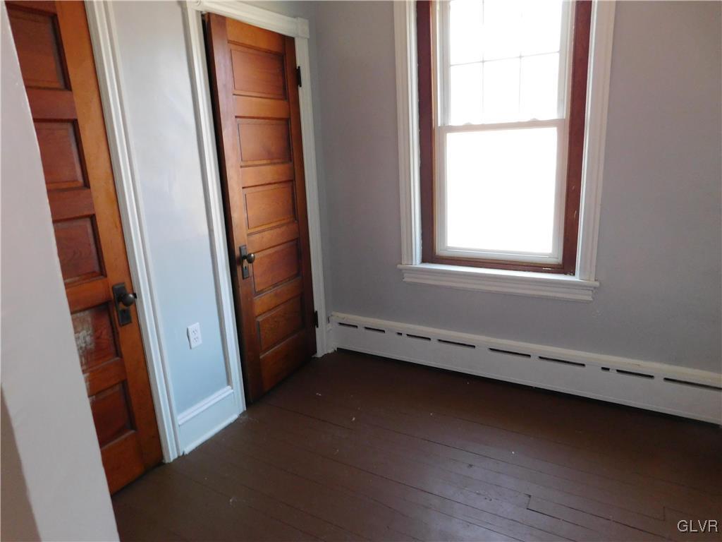 6314 Jacksonville Road Bath, PA 18014 - Photo 6 of 9 Gallery Image 6