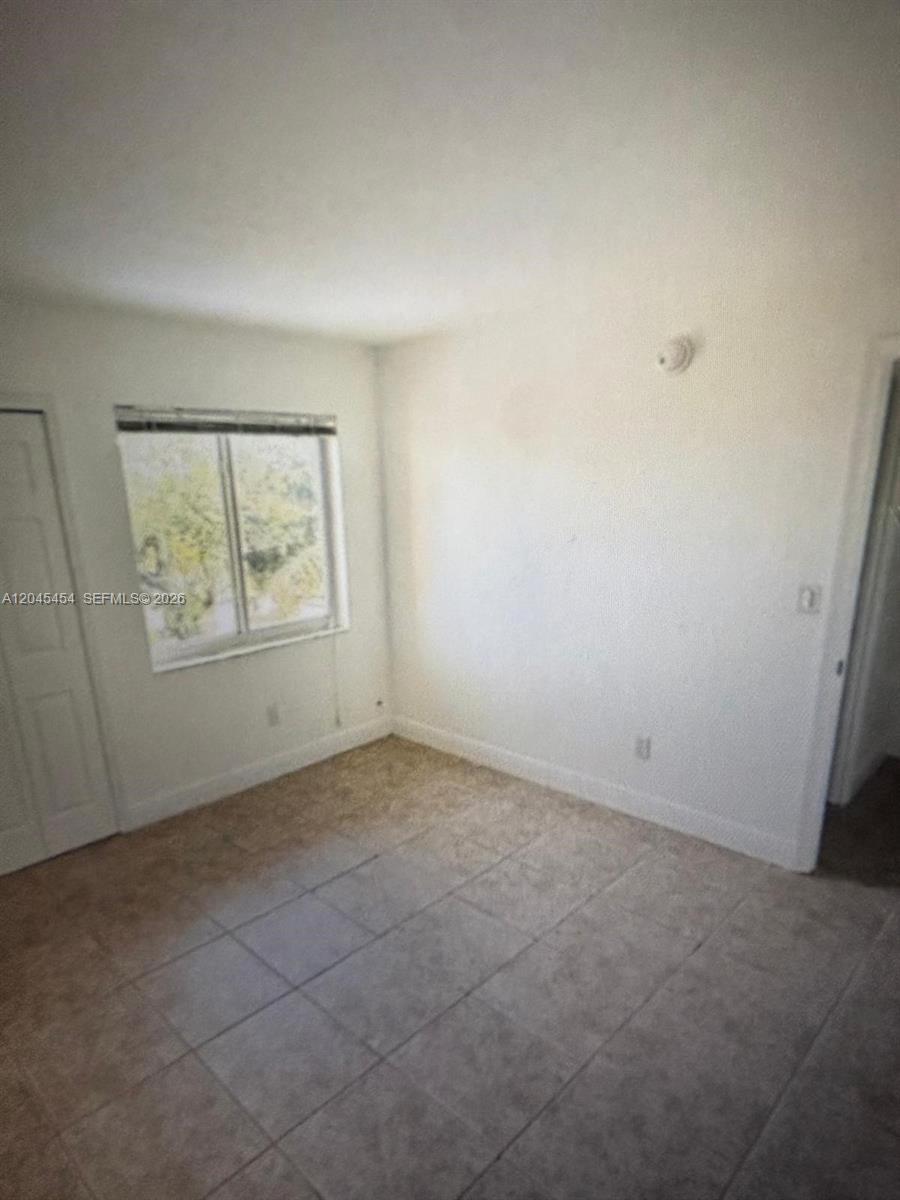 984 West 40th Street, Unit 2 Hialeah, FL 33012 - Photo 15 of 22
