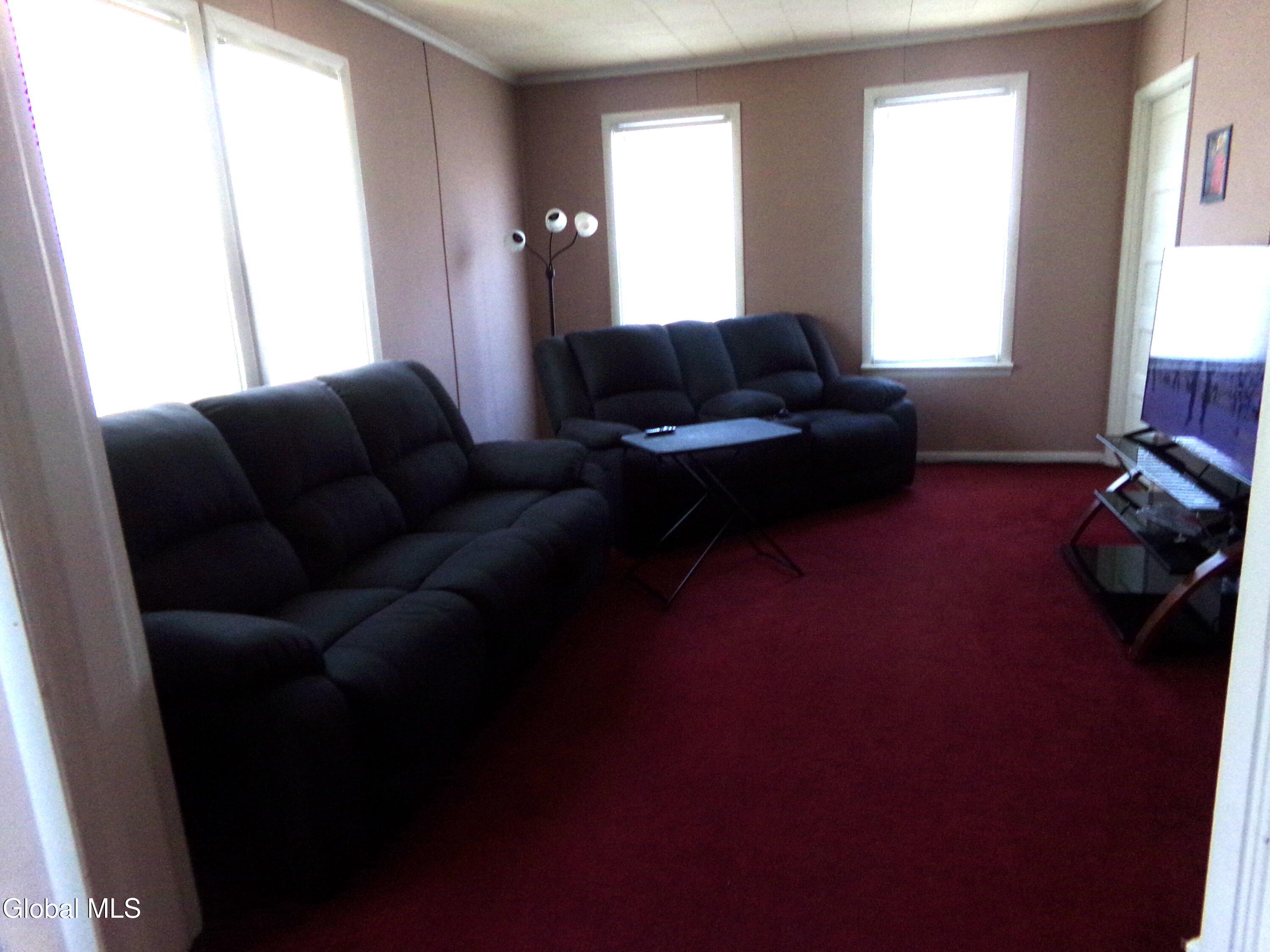 226 East Fulton Street Gloversville, NY 12078 - Photo 3 of 9 226 E. Fulton St. LR