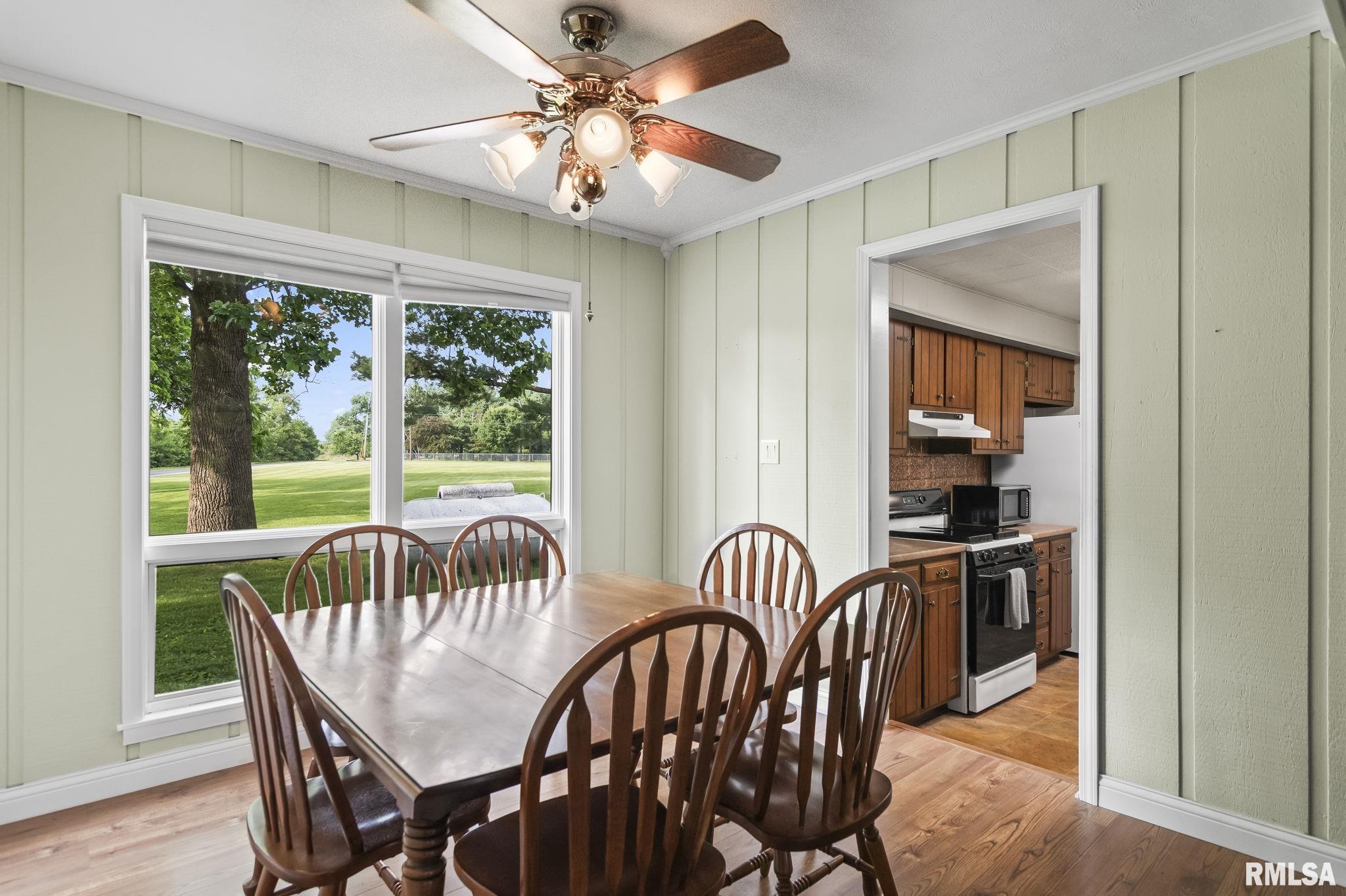 7096 Bahr Road Sherman, IL 62684 - Photo 19 of 38 Gallery Image 19