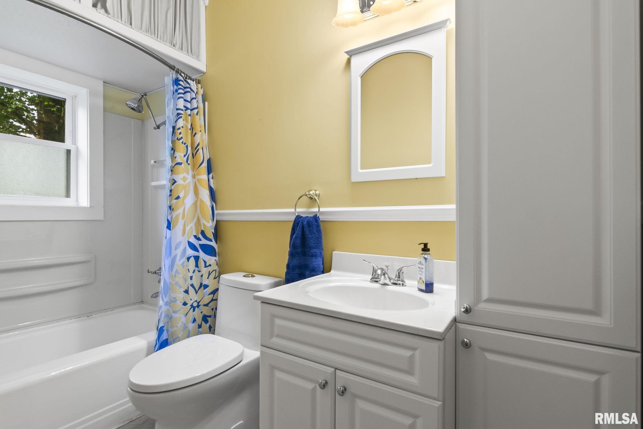 7096 Bahr Road Sherman, IL 62684 - Photo 27 of 38 Gallery Image 27