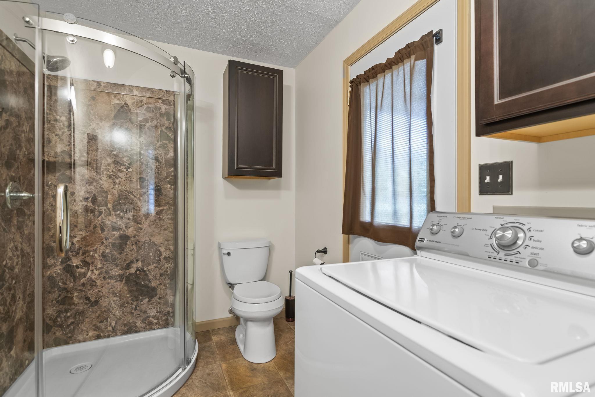 7096 Bahr Road Sherman, IL 62684 - Photo 28 of 38 Gallery Image 28