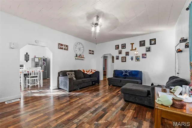 $135,000 | 305 St Francis Street, Kennett, MO 63857