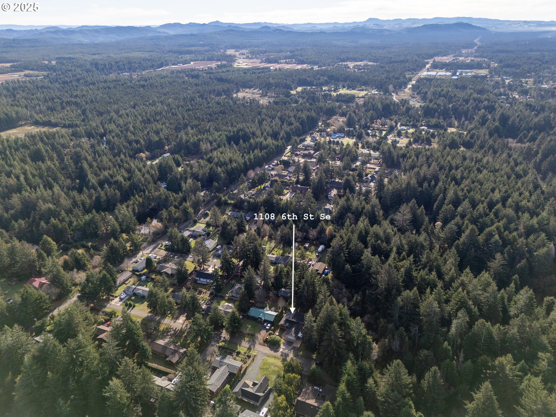 1108 6th Street Southeast Bandon, OR 97411 - Photo 2 of 48