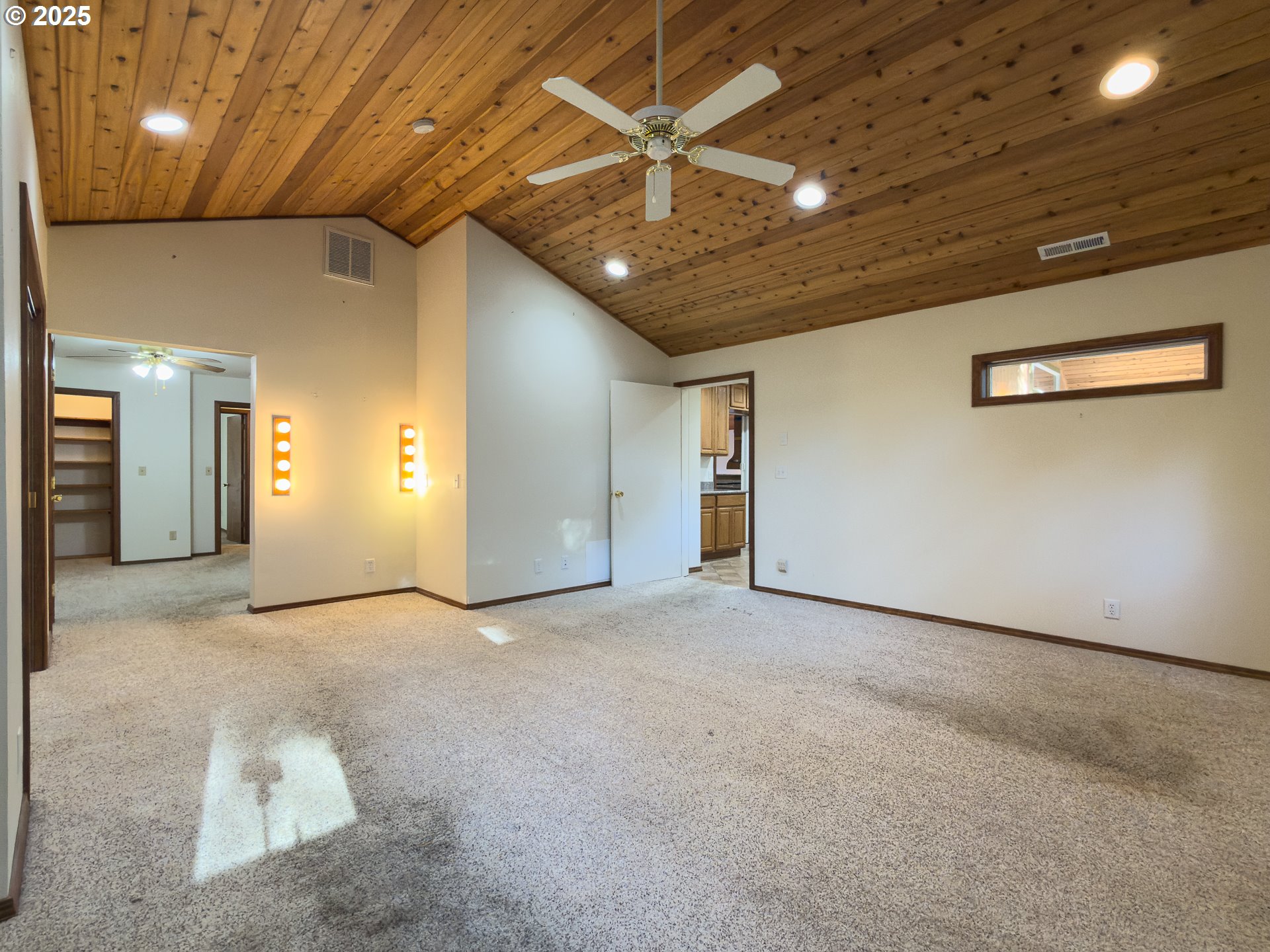 1108 6th Street Southeast Bandon, OR 97411 - Photo 23 of 48