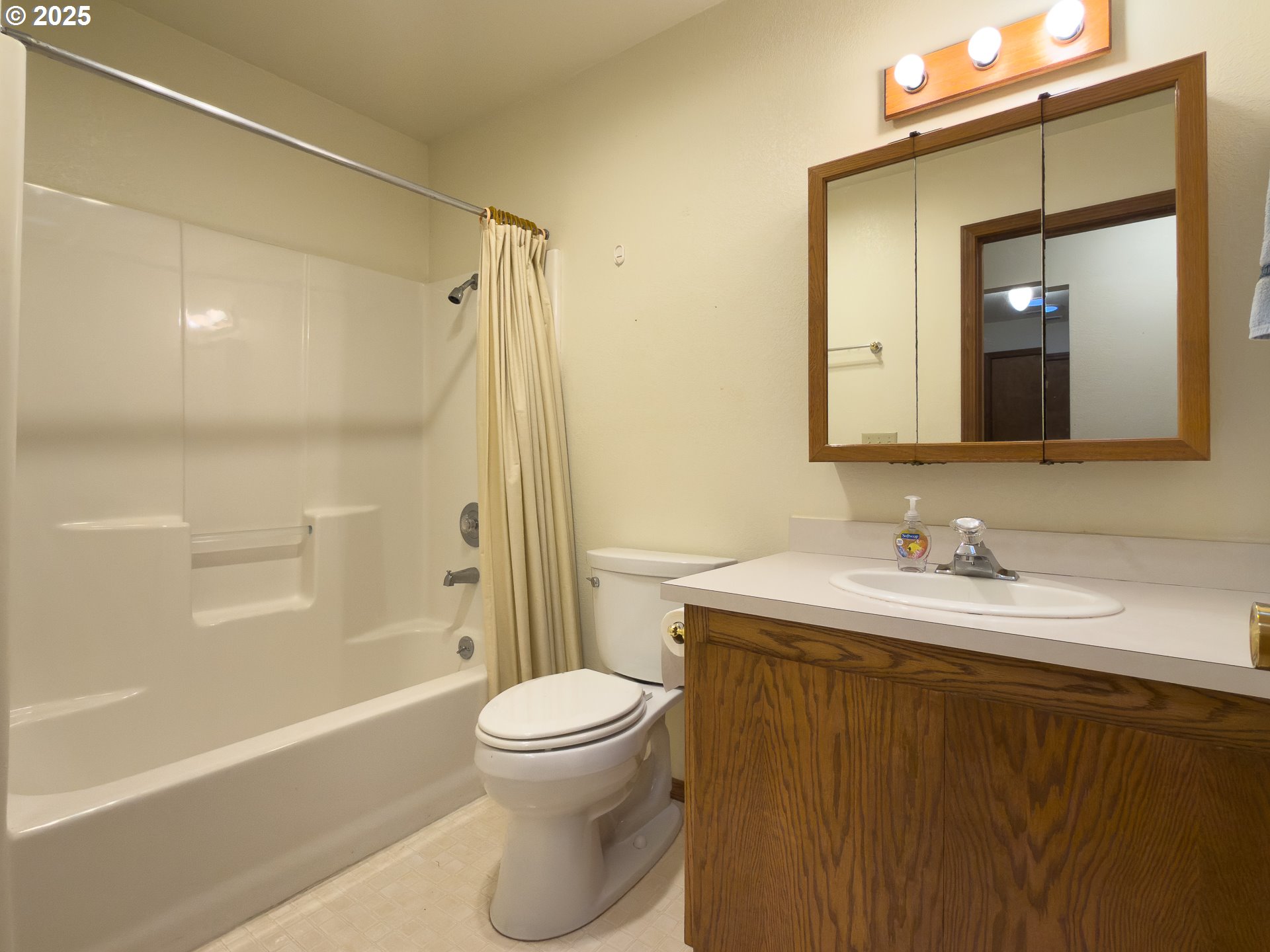 1108 6th Street Southeast Bandon, OR 97411 - Photo 34 of 48