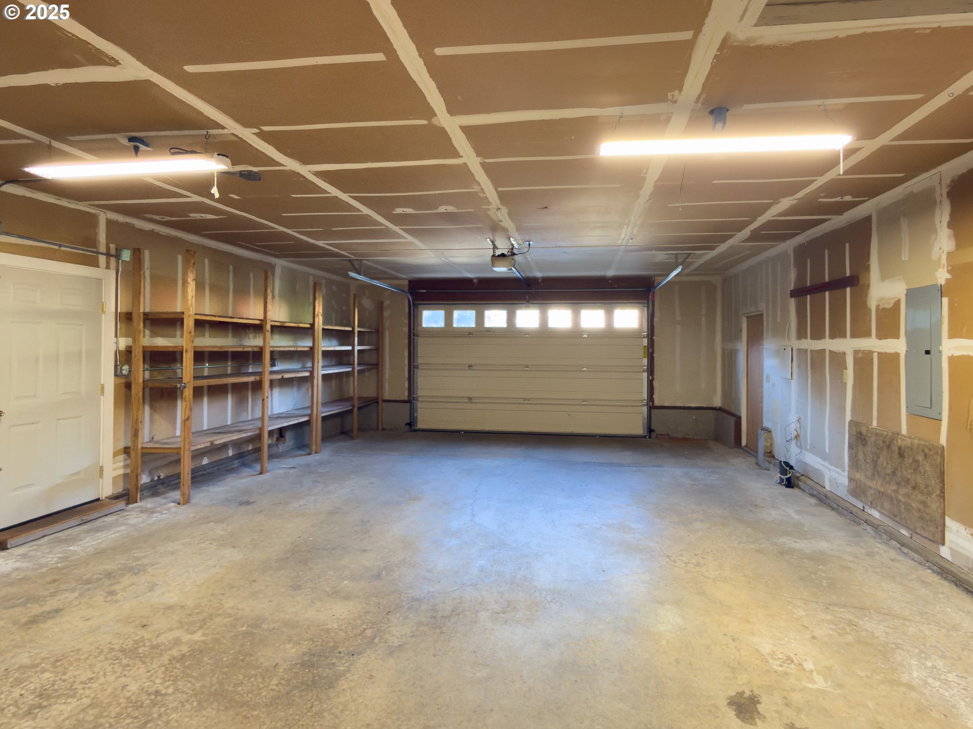 1108 6th Street Southeast Bandon, OR 97411 - Photo 38 of 48