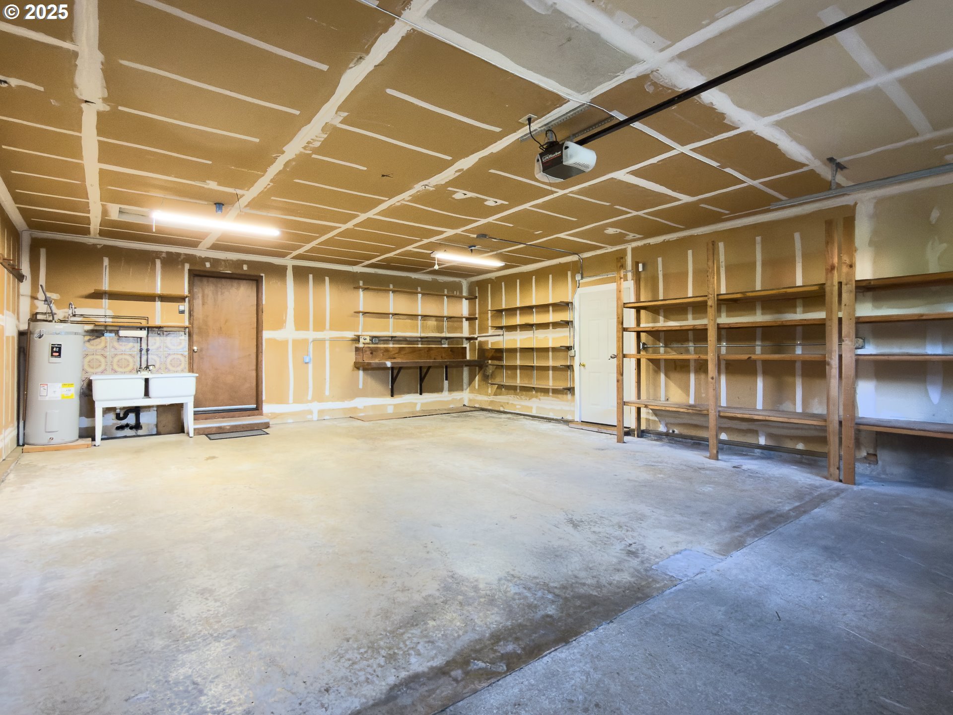 1108 6th Street Southeast Bandon, OR 97411 - Photo 39 of 48