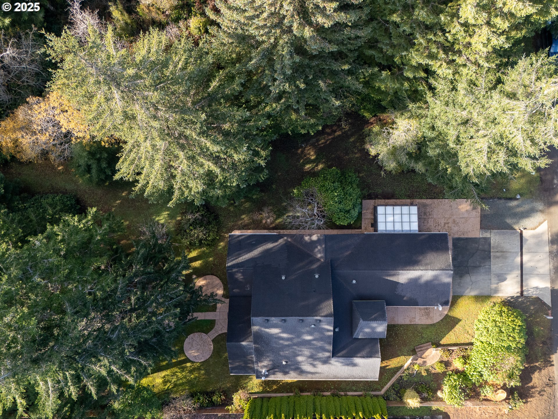 1108 6th Street Southeast Bandon, OR 97411 - Photo 4 of 48