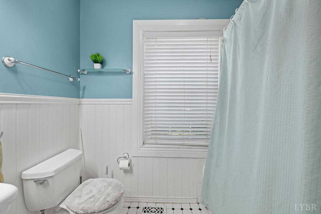 913 Johnson Road Lynchburg, VA 24502 - Photo 17 of 35