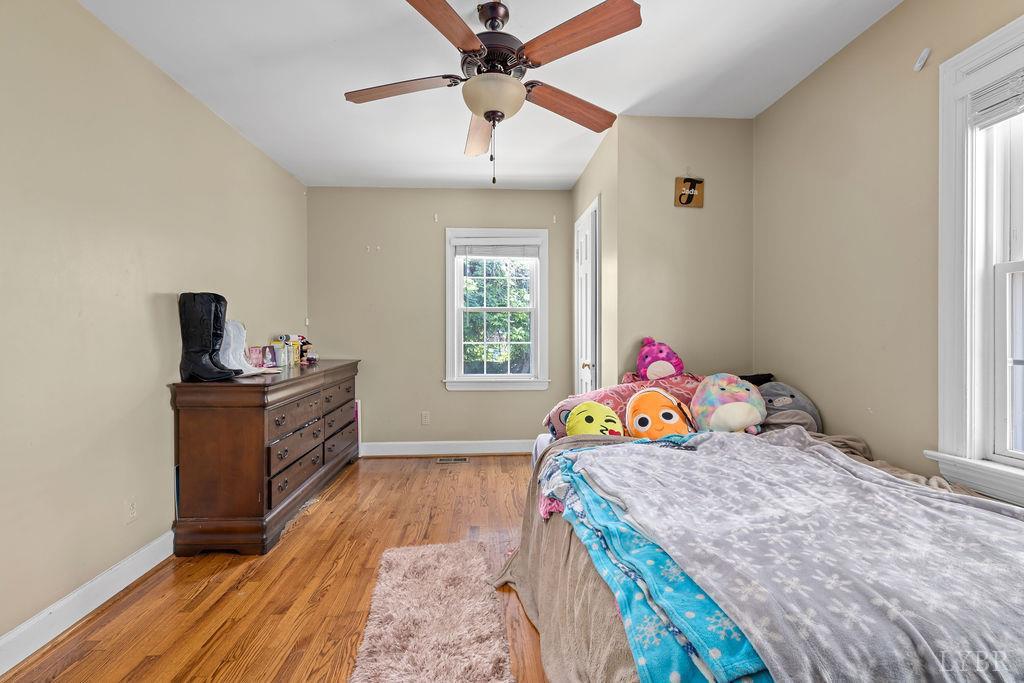 913 Johnson Road Lynchburg, VA 24502 - Photo 3 of 35 Gallery Image 3
