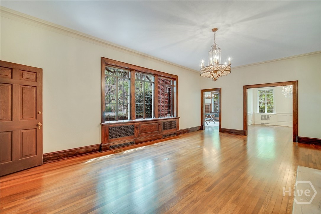 302 East 46th Street Savannah, GA 31405 - Photo 12 of 64