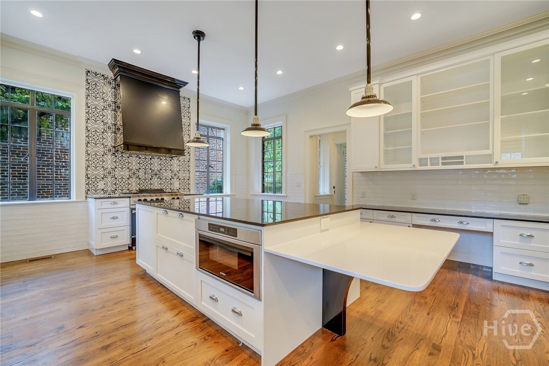 302 East 46th Street Savannah, GA 31405 - Photo 23 of 64