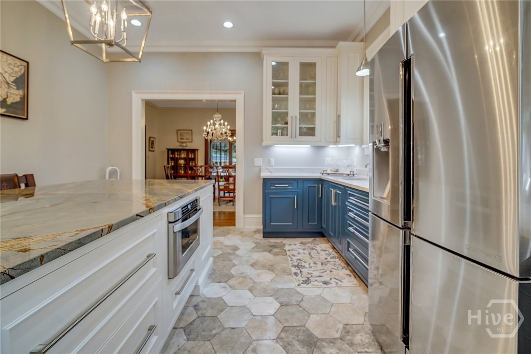 302 East 46th Street Savannah, GA 31405 - Photo 36 of 64