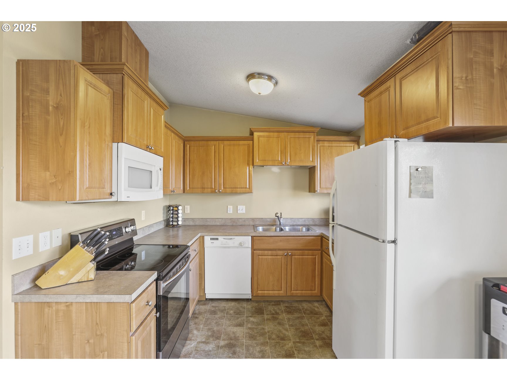 52447 Southeast 3rd Street Scappoose, OR 97056 - Photo 11 of 30