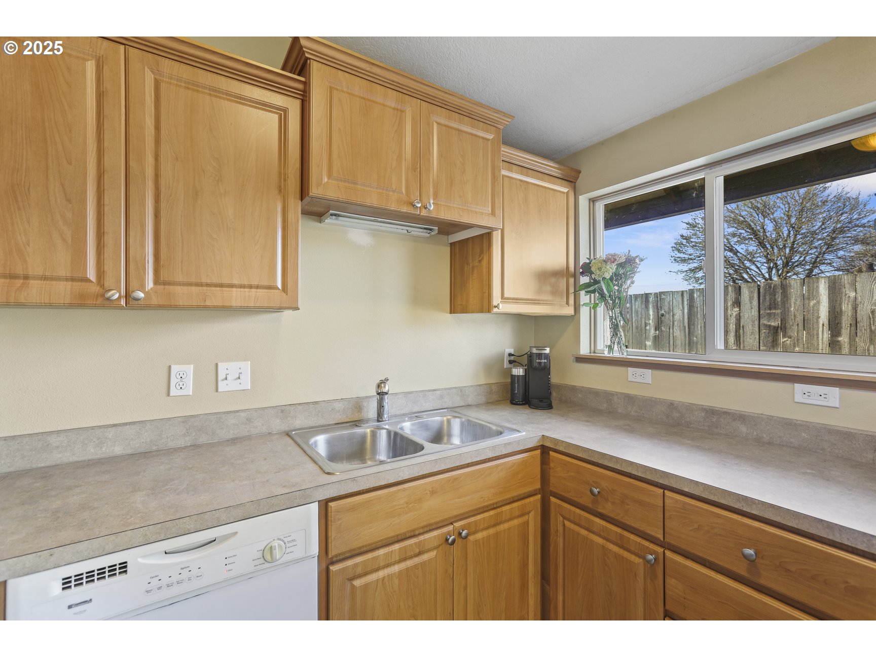 52447 Southeast 3rd Street Scappoose, OR 97056 - Photo 13 of 30