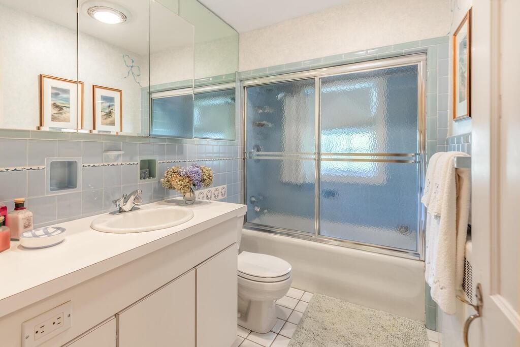 38 Hawthorne Road Swampscott, MA 01907 - Photo 27 of 32 Gallery Image 27