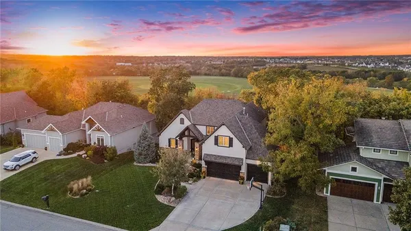 $1,150,000 | 16218 Canterbury Road, Overland Park, KS 66085