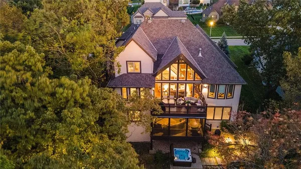 $1,150,000 | 16218 Canterbury Road, Overland Park, KS 66085