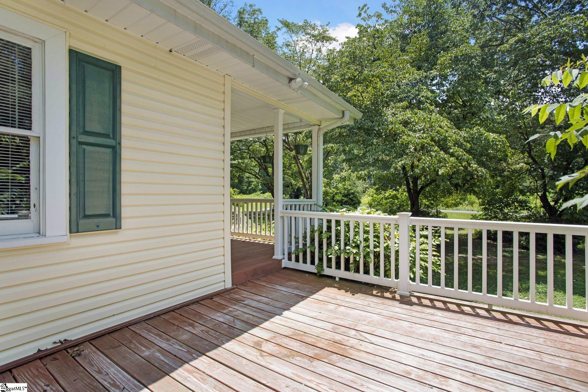 231 Cove Creek Road Pickens, SC 29671 - Photo 5 of 25 Gallery Image 5
