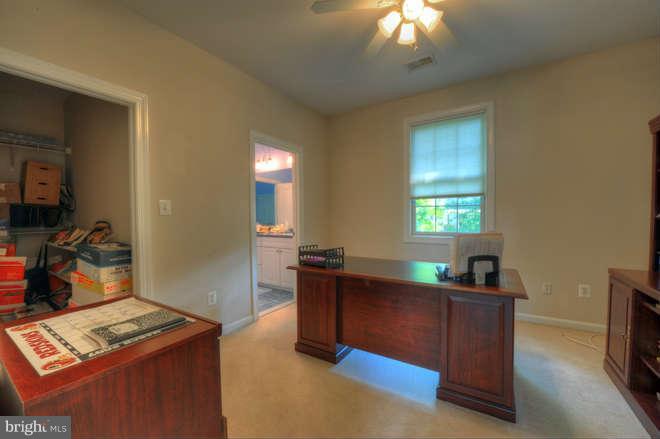 1721 Tacoma Road Edgewater, MD 21037 - Photo 23 of 30 a workspace with furniture and window