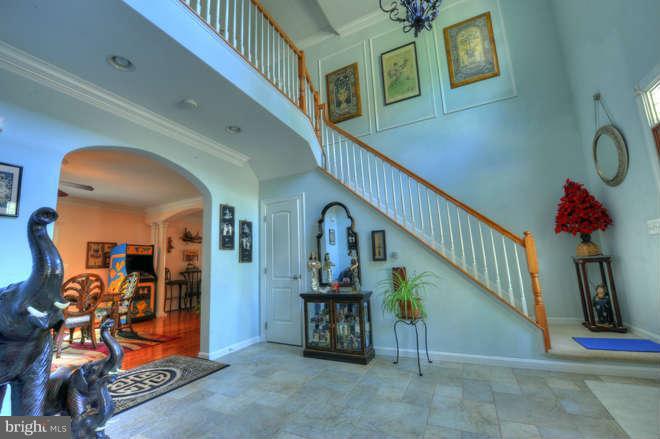 1721 Tacoma Road Edgewater, MD 21037 - Photo 6 of 30 a view of hall way with furniture