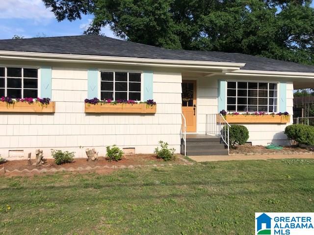 129 Mabelon Drive Bessemer, AL 35023 - Photo 2 of 31