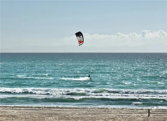 $2,900 | 16765 1/2 South Pacific Avenue, Huntington Beach, CA 90742