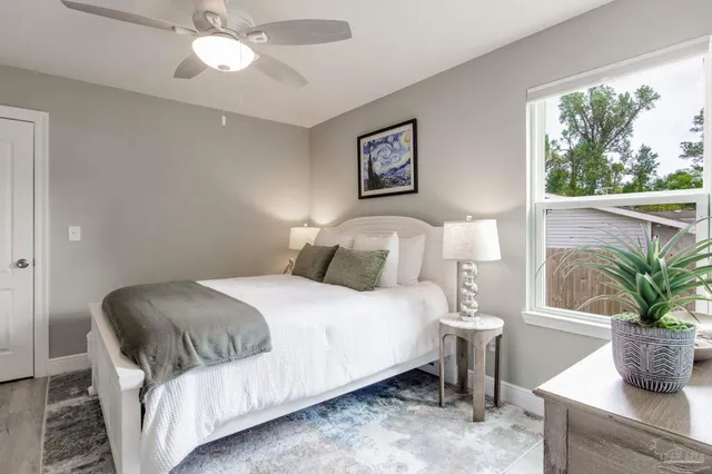 $279,900 | 112 Waycross Avenue, Pensacola, FL 32507