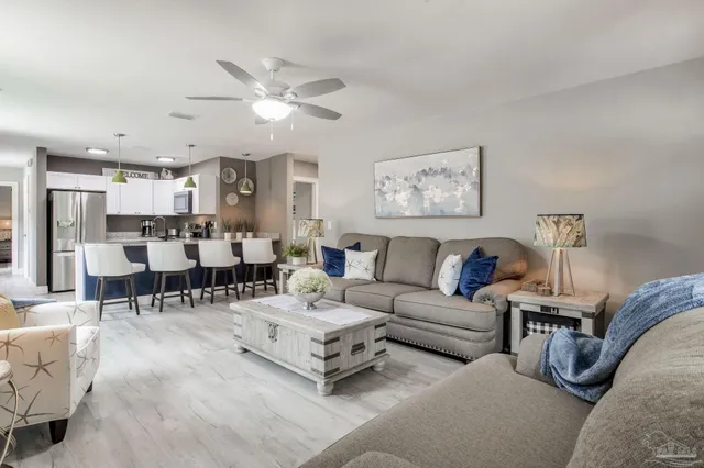 $279,900 | 112 Waycross Avenue, Pensacola, FL 32507