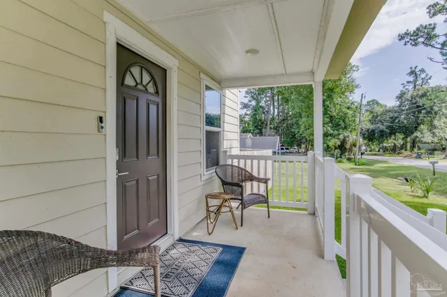 $279,900 | 112 Waycross Avenue, Pensacola, FL 32507