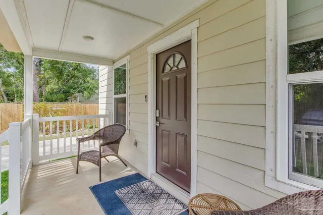 $279,900 | 112 Waycross Avenue, Pensacola, FL 32507