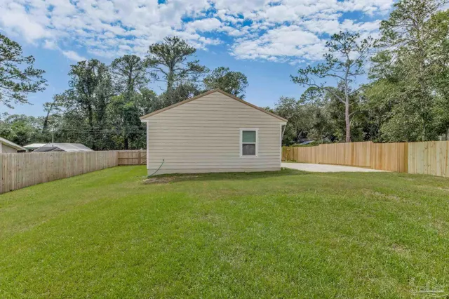 $279,900 | 112 Waycross Avenue, Pensacola, FL 32507
