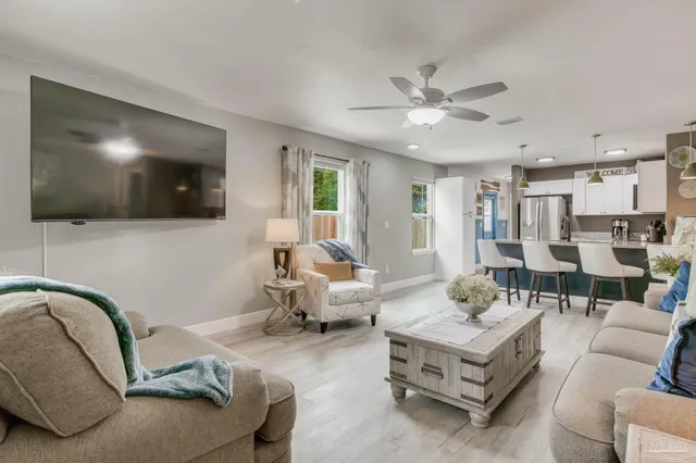 $279,900 | 112 Waycross Avenue, Pensacola, FL 32507