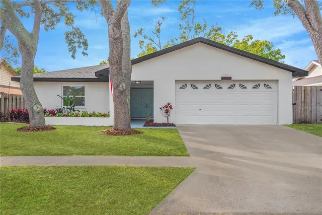 $419,900 | 1948 Dodge Circle, Clearwater, FL 33760