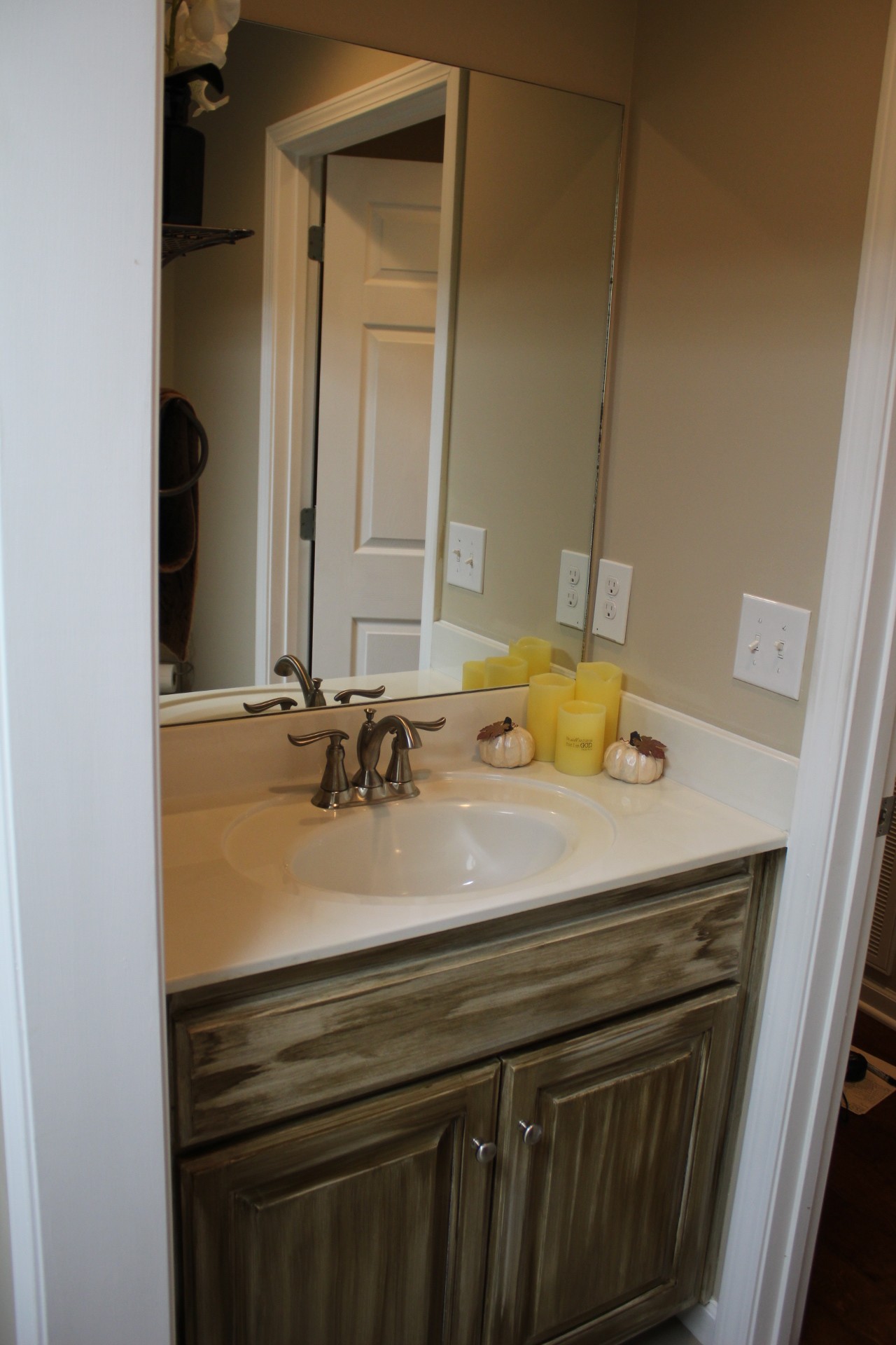 100 Houston Bell Road Manchester, TN 37355 - Photo 26 of 52 a bathroom with a sink and a mirror