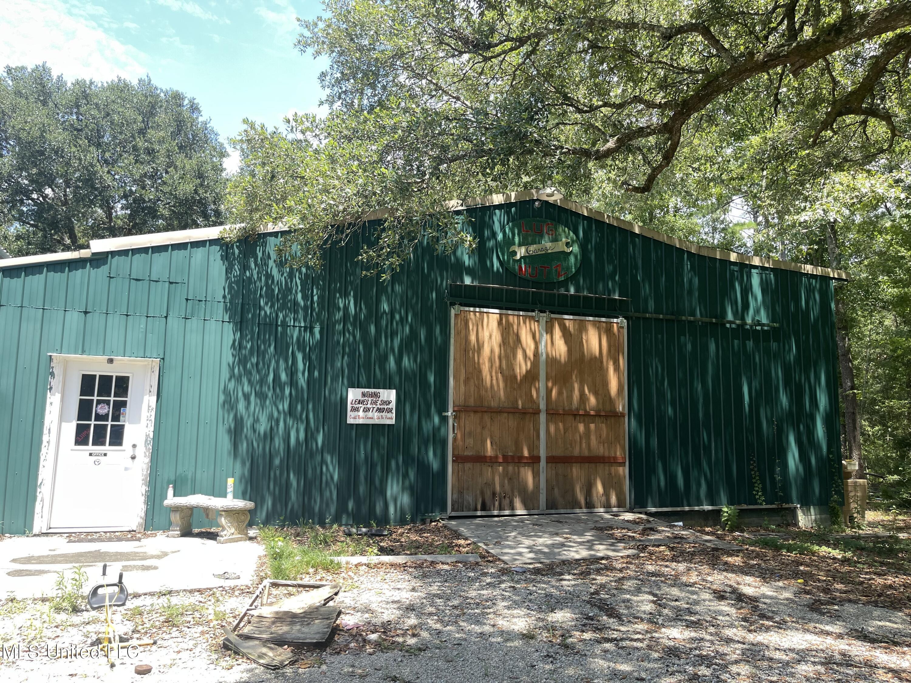 222 Otis Stewart Road, Unit A Picayune, MS 39466 - Photo 13 of 35 IMG_8818