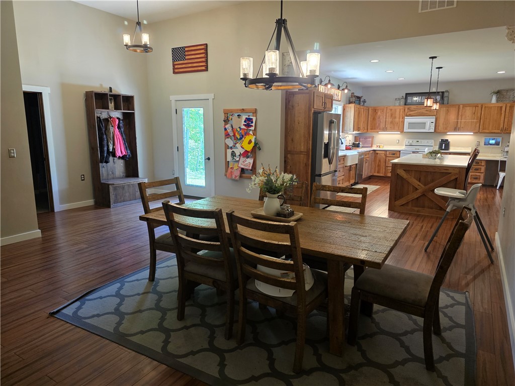 3082 East 300 N Road Stewardson, IL 62463 - Photo 13 of 40