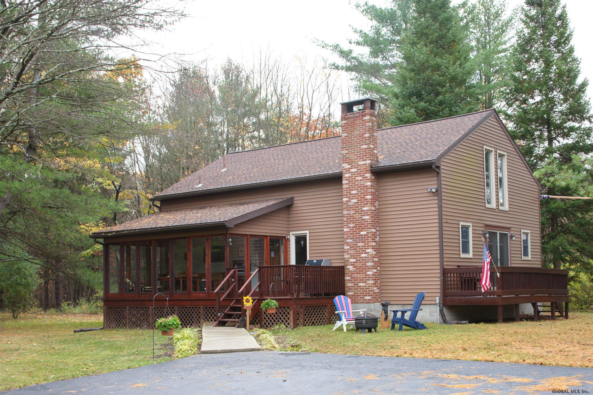 133 Ruhle Road Ballston Spa, NY 12020 - Photo 3 of 39 Photo 3