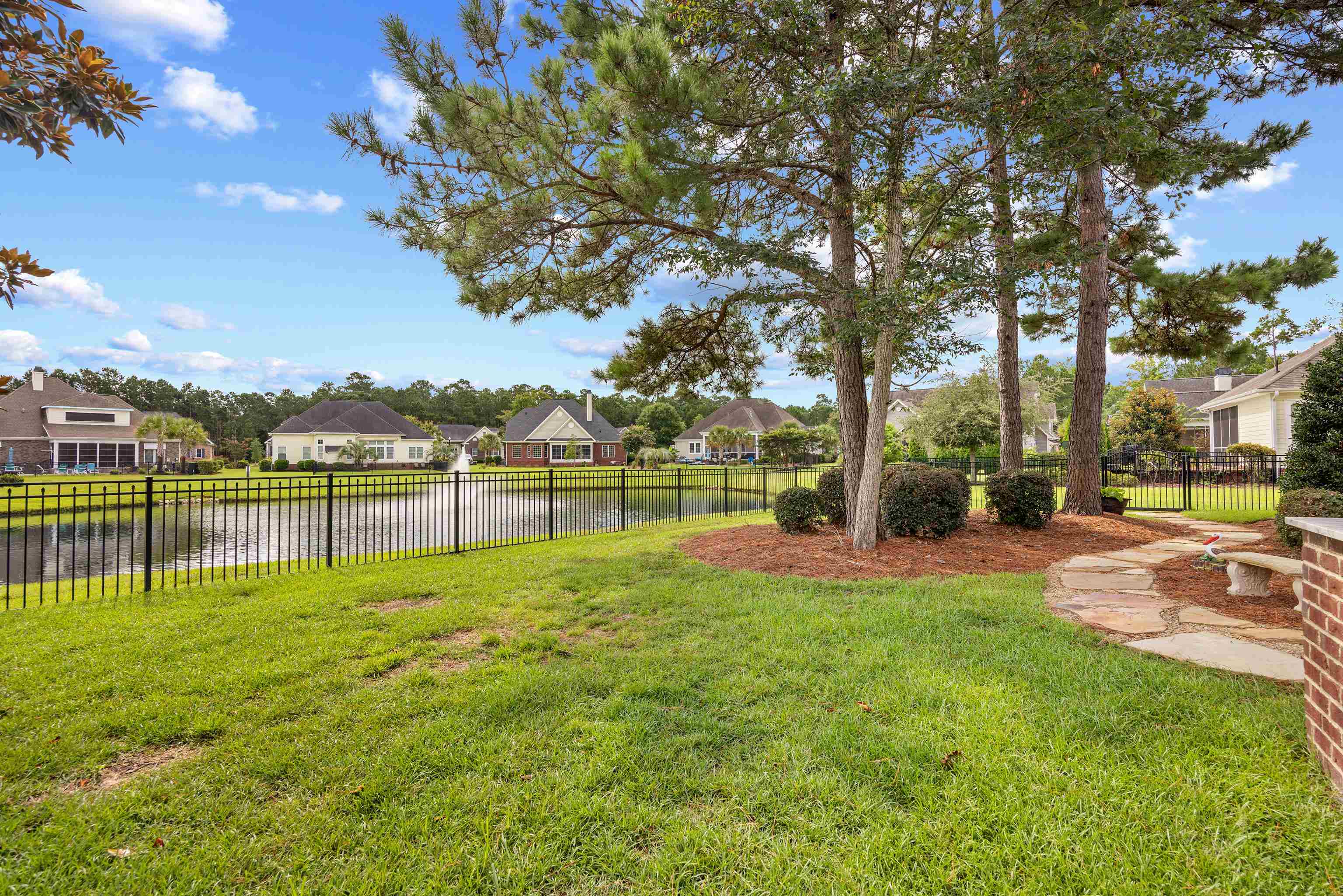 207 Minnow Lane Murrells Inlet, SC 29576 - Photo 9 of 49 Gallery Image 9