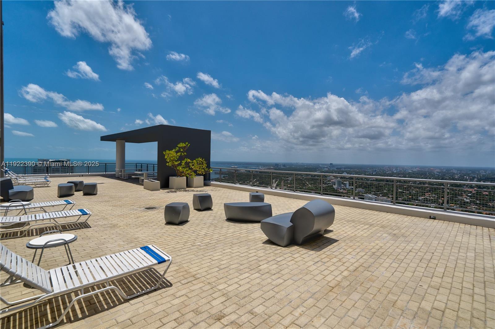 60 Southwest 13th Street, Unit 4616 Miami, FL 33130 - Photo 39 of 55 a view of roof deck with patio
