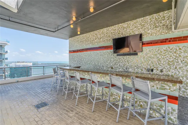 $7,000 | 60 Southwest 13th Street, Unit 4616, Miami, FL 33130