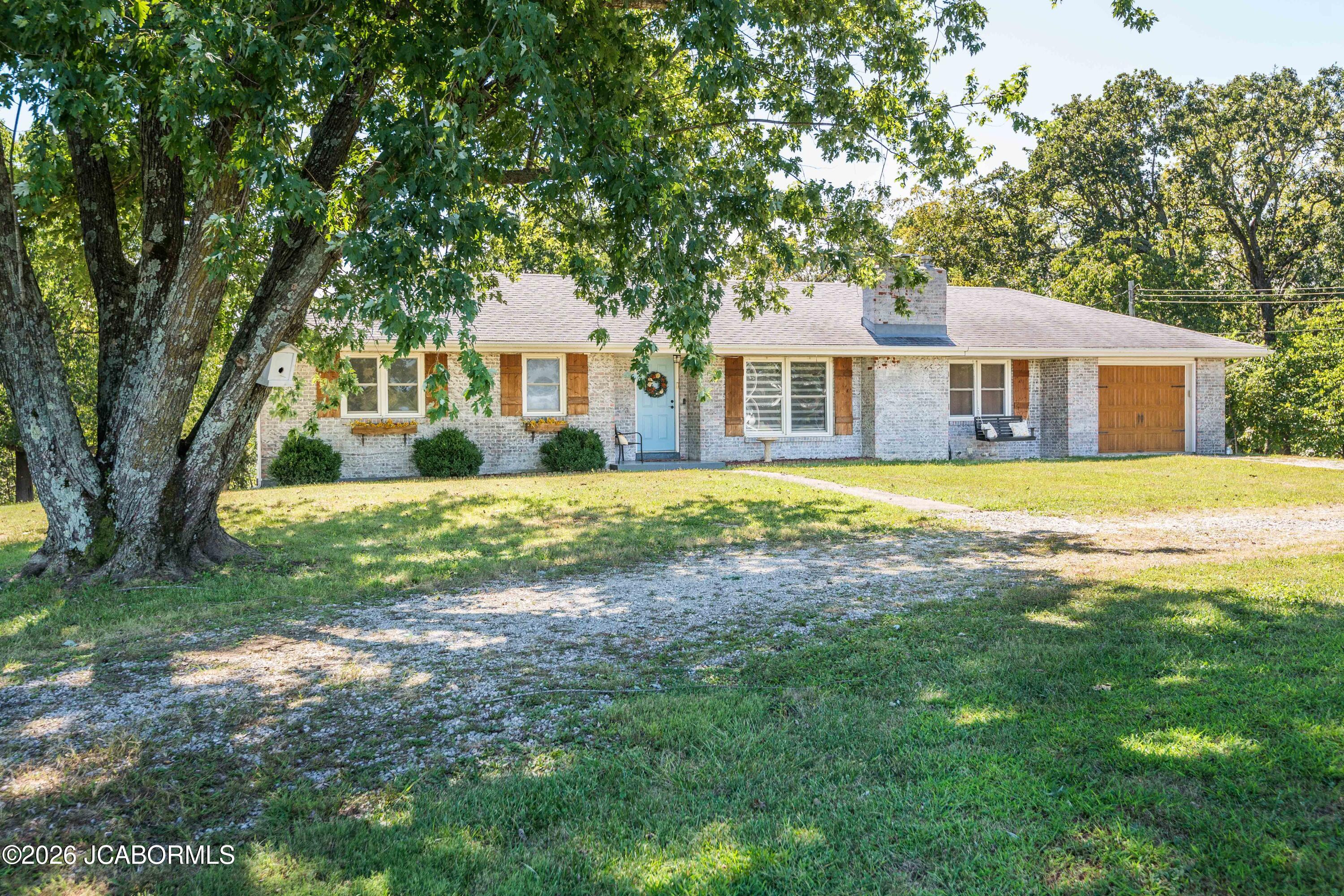 14307 Lower Bottom Road St. Thomas, MO 65076 - Photo 4 of 56 Gallery Image 4