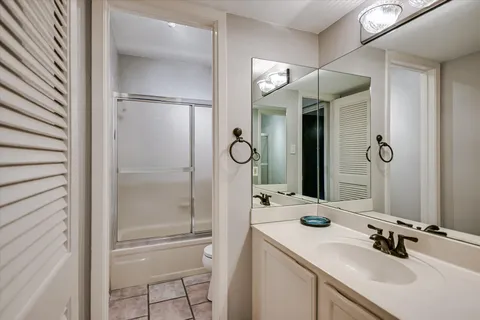 $479,900 | 1135 Barton Hills Drive, Unit 206, Austin, TX 78704