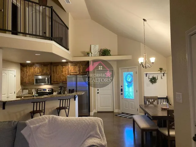 $2,100 | 117 County Road 337, Tuscola, TX 79562